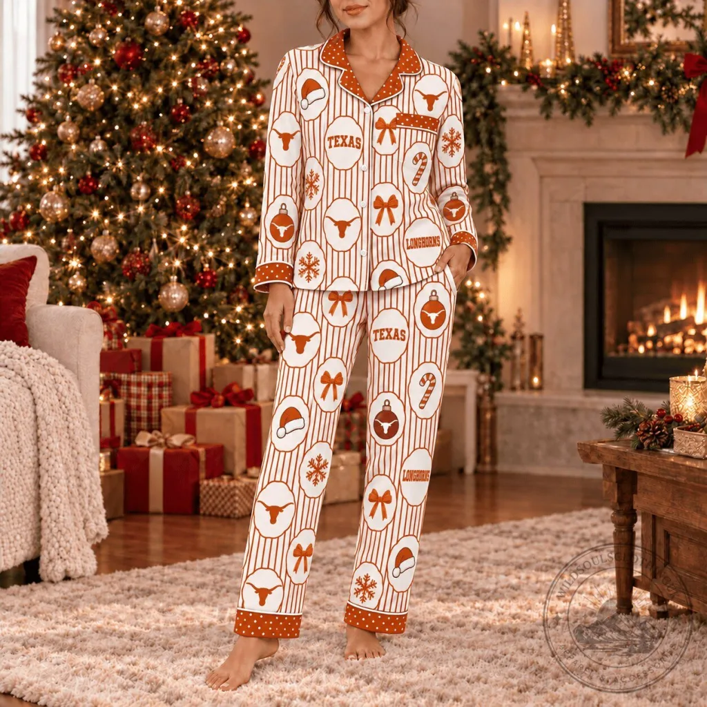 Texas Longhorns Christmas Holiday Button Up Pajamas Set Texas Longhorns Christmas Holiday Button Up Pajamas Set